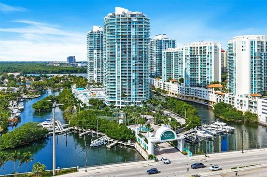تاون هاوس ﻓﻲ Sunny Isles Beach, Miami-Dade County
