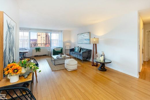 아파트 / Riverdale, Bronx County