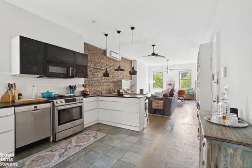 Apartment / Etagenwohnung in Upper Manhattan, New York County