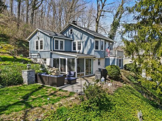 Luxe woning in Valhalla, Westchester County