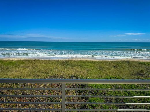 Apartment in Hutchinson Island South, Saint Lucie County