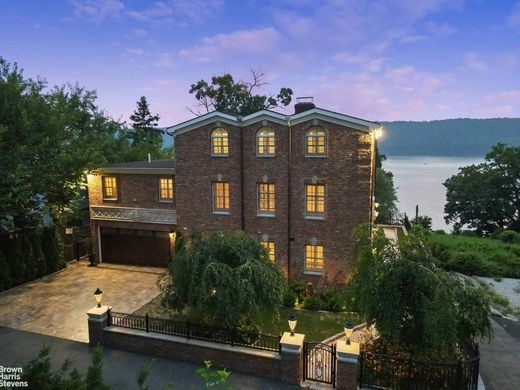 Luxe woning in Spuyten Duyvil, The Bronx