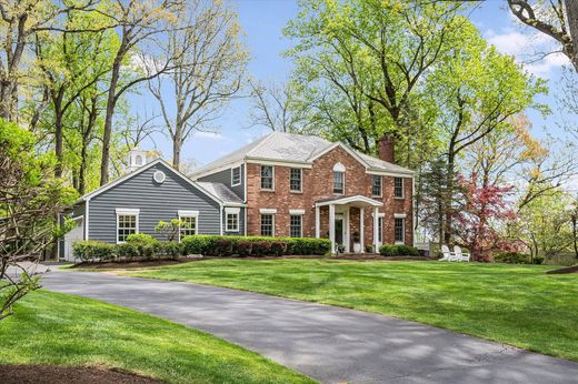 Luxury home in Chatham, Morris County