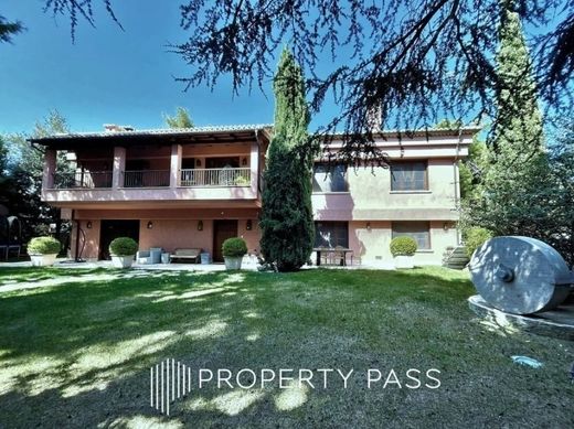 Villa in Ekáli, Nomarchía Athínas