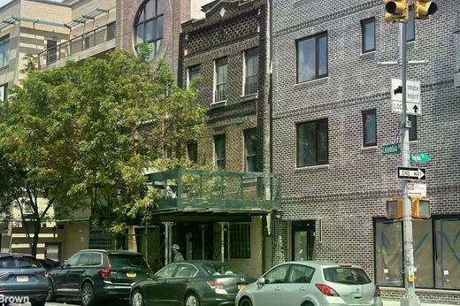 Luxury home in Columbia Street Waterfront District, Kings County