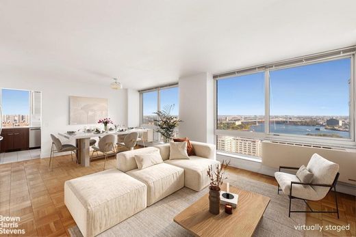 Διαμέρισμα σε Upper East Side, New York County