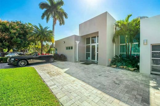 Maison de luxe à Hallandale Beach, Comté de Broward