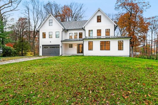 Luxury home in Darien, Fairfield County
