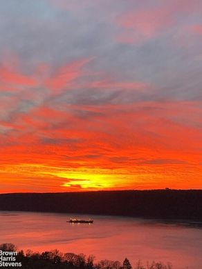 아파트 / Riverdale, Bronx County