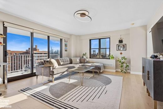 Apartment in Lower East Side, New York County