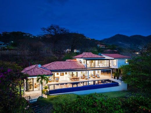Luxury home in Playa Flamingo, Santa Cruz