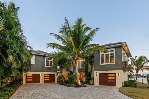 Luxury home in Anna Maria, Manatee County