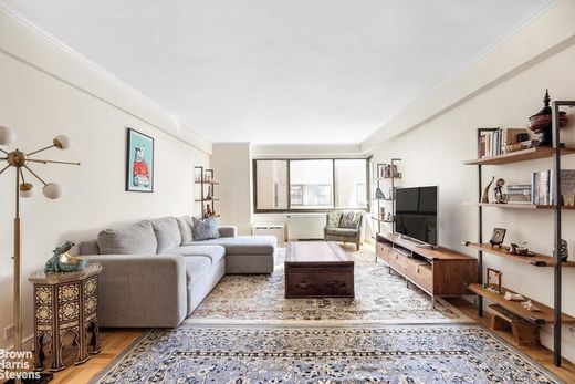 Apartment / Etagenwohnung in Upper East Side, New York County