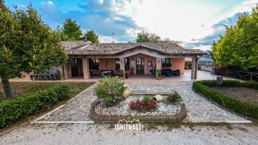Maison de luxe à Montemaggiore al Metauro, Pesaro et Urbino
