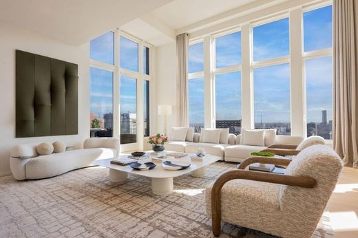 Apartment / Etagenwohnung in Upper East Side, New York County