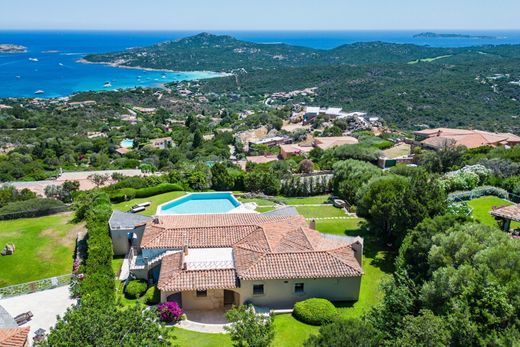 Luxus-Haus in Arzachena, Provincia di Sassari