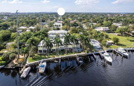 تاون هاوس ﻓﻲ Fort Lauderdale, Broward County