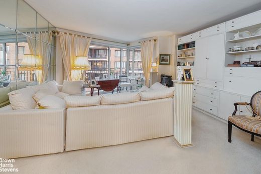 Квартира, Midtown East, New York County