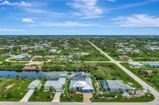Luxury home in Port Charlotte, Charlotte County