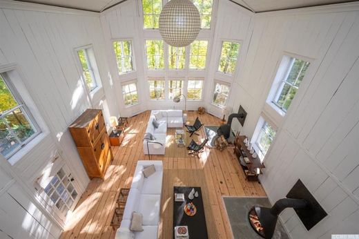Luxus-Haus in Hillsdale, Hillsdale County