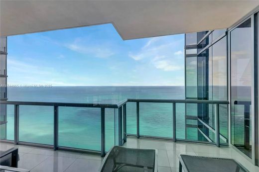Casa di lusso a Sunny Isles Beach, Miami-Dade County