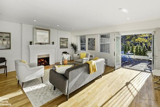Apartment in Upper West Side, New York County