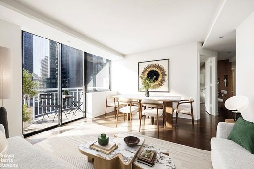 Apartment in Midtown East, New York County