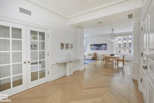 Apartment / Etagenwohnung in Upper West Side, New York County