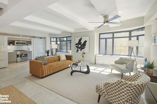 Apartment in Midtown West, New York County