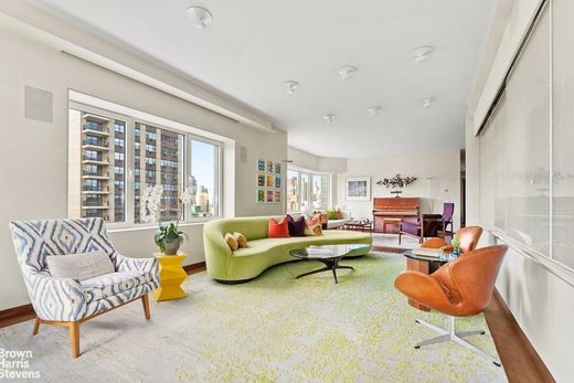 Apartment / Etagenwohnung in Upper East Side, New York County