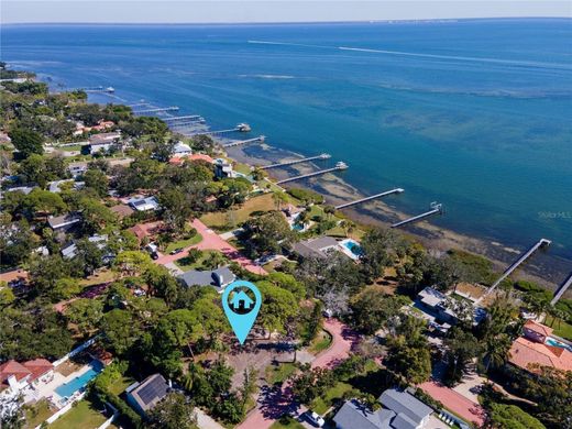 Land in Saint Petersburg, Pinellas County