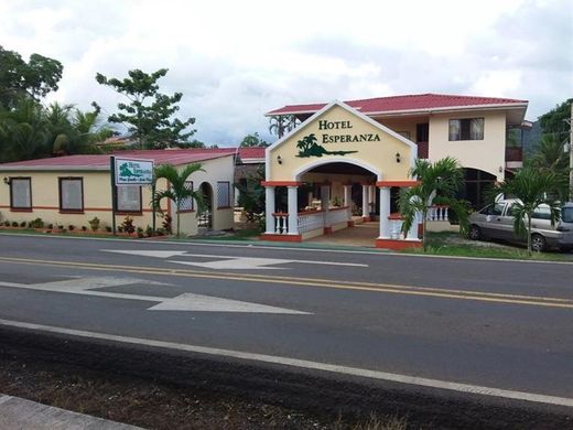 Hojancha, Provincia de Guanacasteのホテル