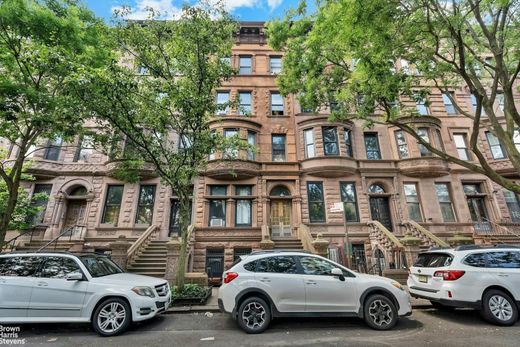Luxury home in Uptown, New York County