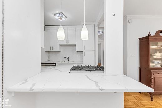 Appartamento a Upper East Side, New York County