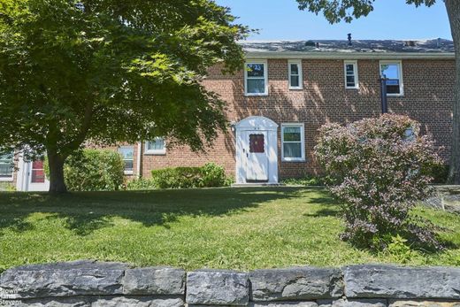 아파트 / Riverdale, Bronx County