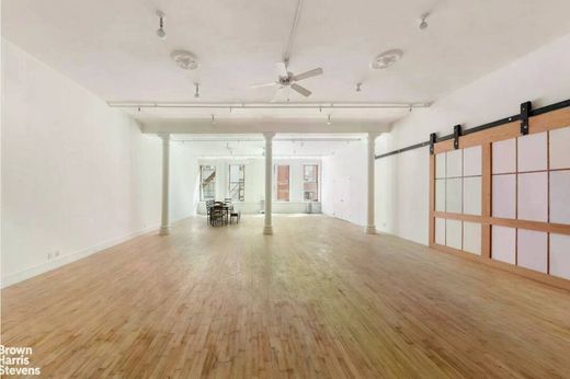 Apartment in Downtown, New York County