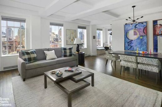 Apartment in Midtown West, New York County
