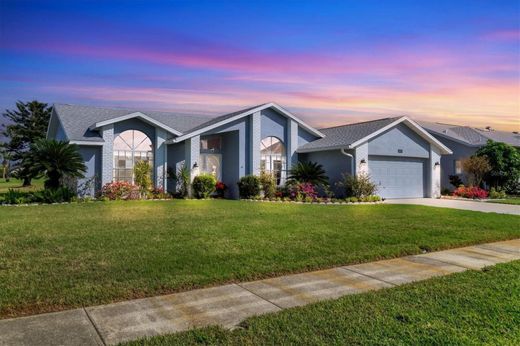 Luxury home in Bradenton, Manatee County