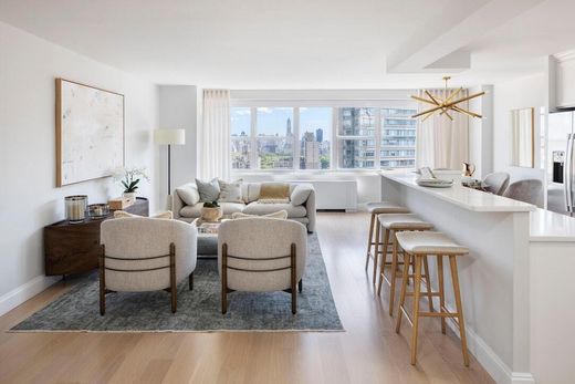 Apartment in Upper West Side, New York County