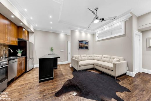 Apartment / Etagenwohnung in Upper West Side, New York County