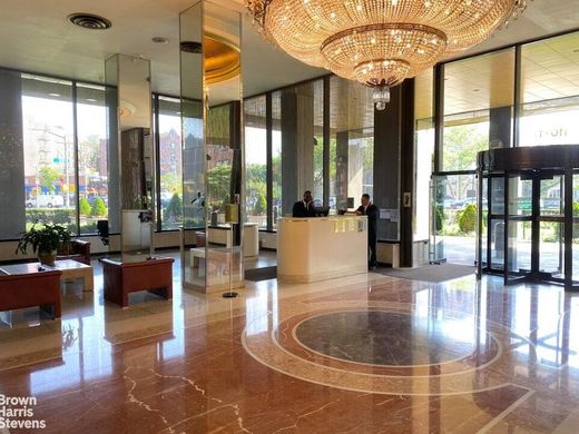 Appartamento a Forest Hills, Queens County