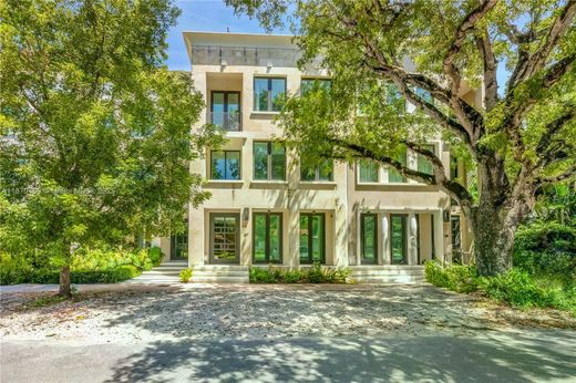 Townhouse in Coral Gables, Miami-Dade