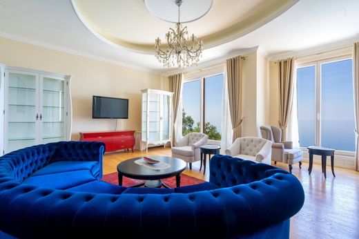 Villa in Reževići, Budva