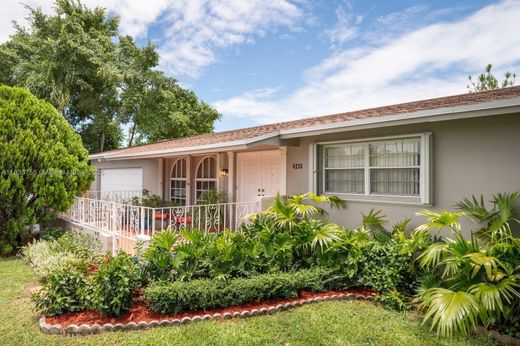 Luxe woning in Miami, Miami-Dade County