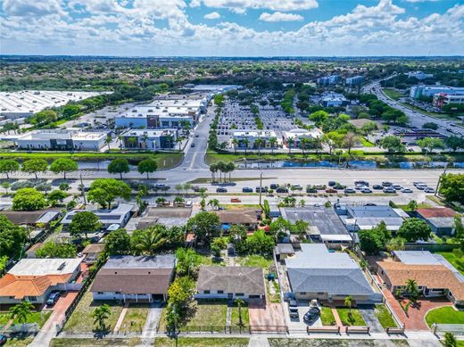 Casa de lujo en Miami Gardens, Miami-Dade County