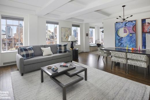 아파트 / Midtown West, New York County