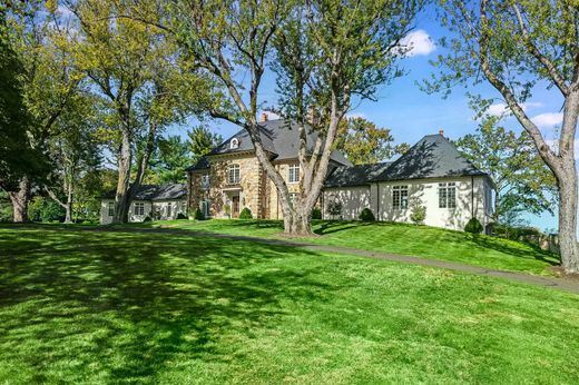 Luxury home in Mendham, Morris County