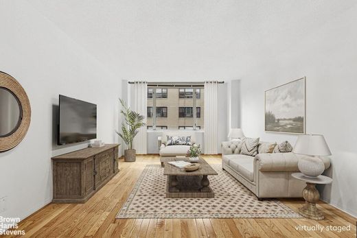 Apartment in Upper West Side, New York County