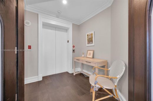 Квартира, Coral Gables, Miami-Dade County
