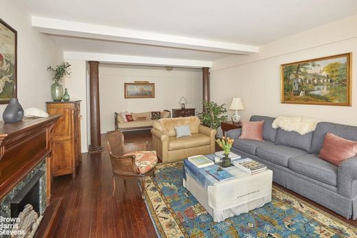 Apartment in Upper East Side, New York County